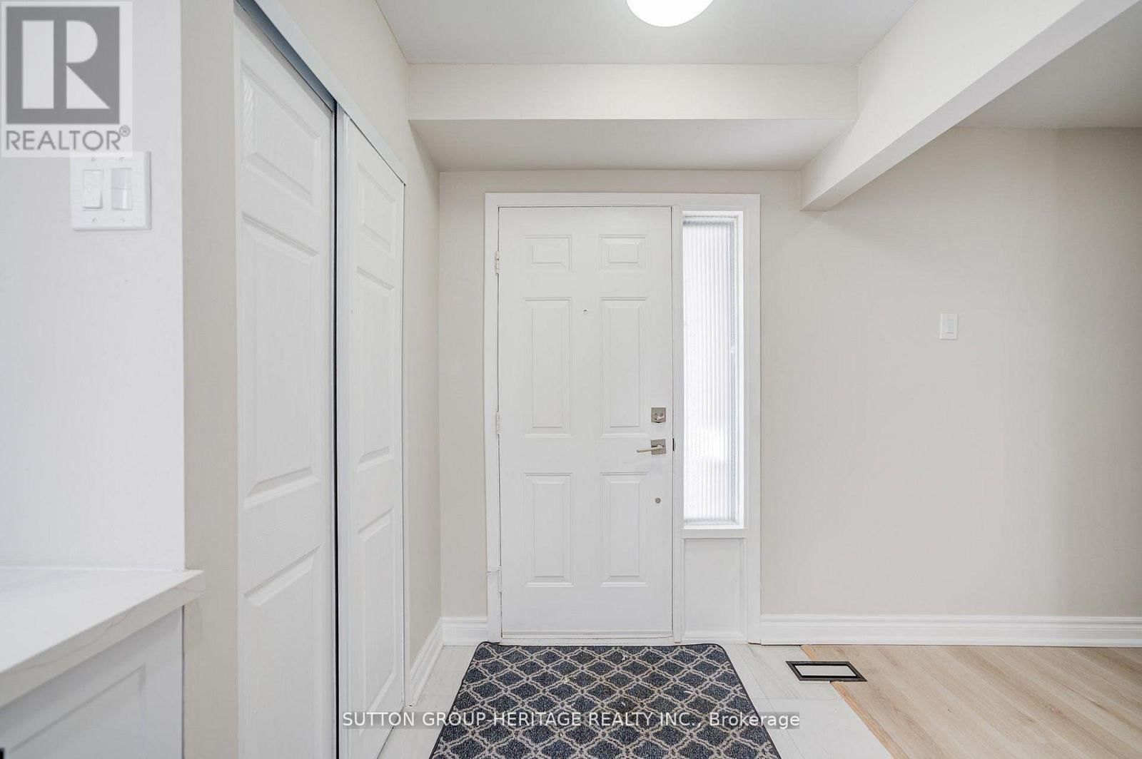 639 DOWN CRESCENT Image 7