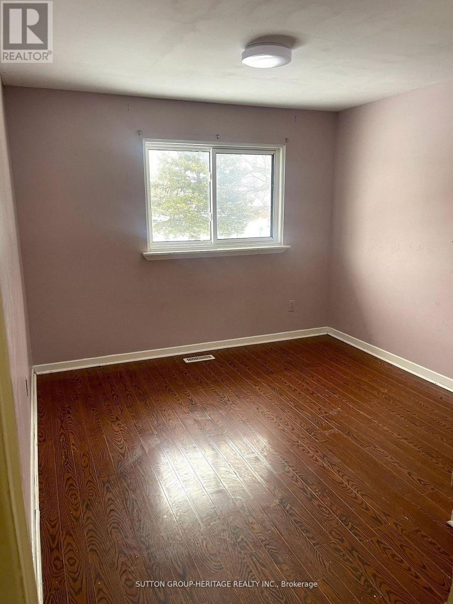 39 - 9 MICHAEL BOULEVARD Image 12