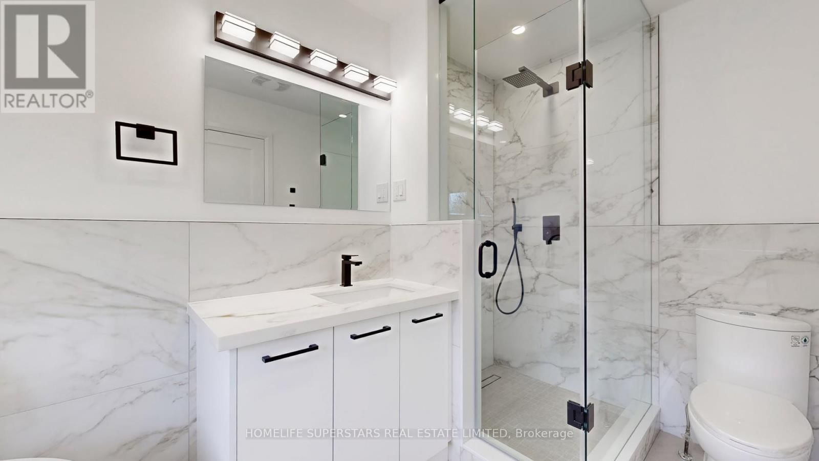 3 PLAYFAIR ROAD Image 27