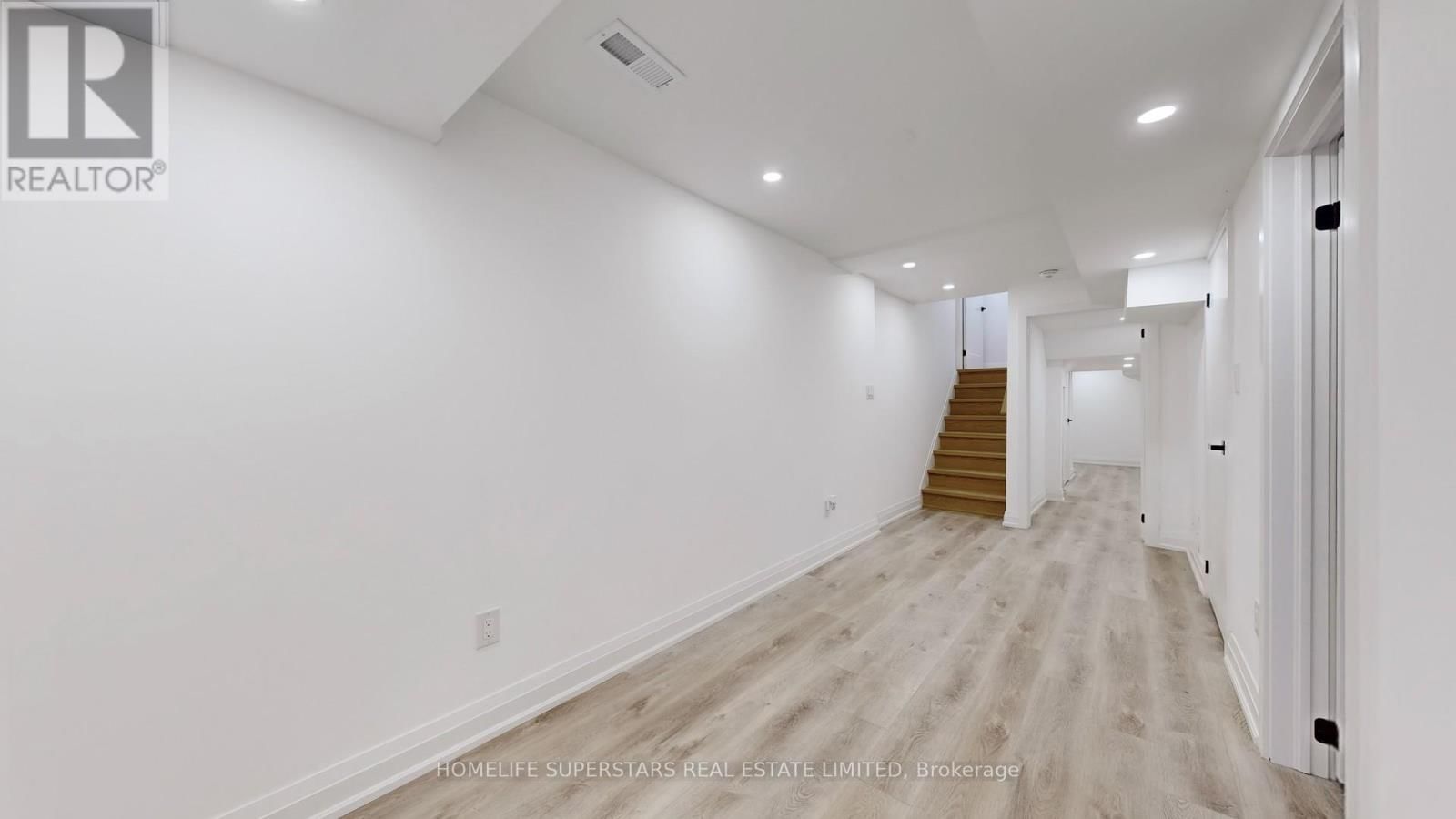 3 PLAYFAIR ROAD Image 36