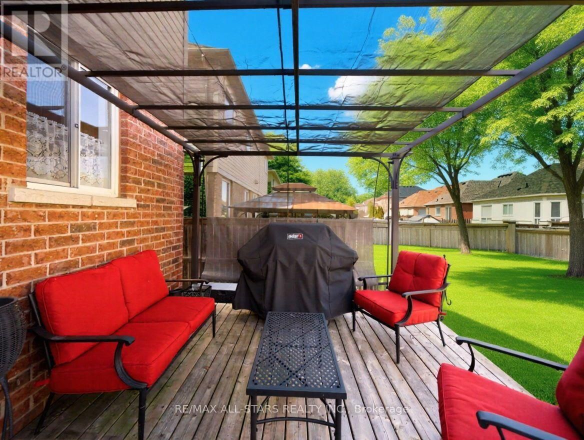 179 ROSEBOROUGH DRIVE Image 33