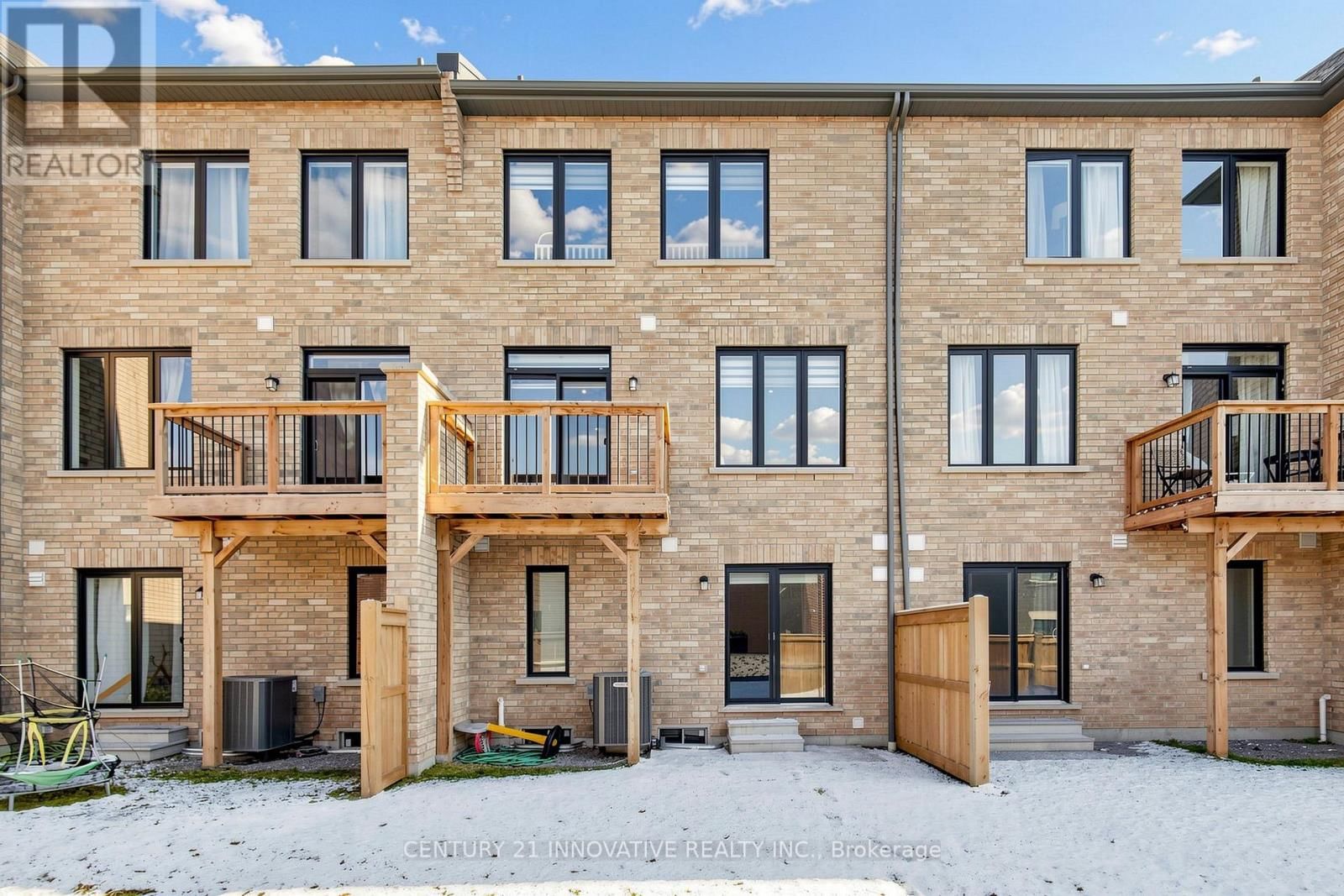 24 ICEMAKER WAY Image 48