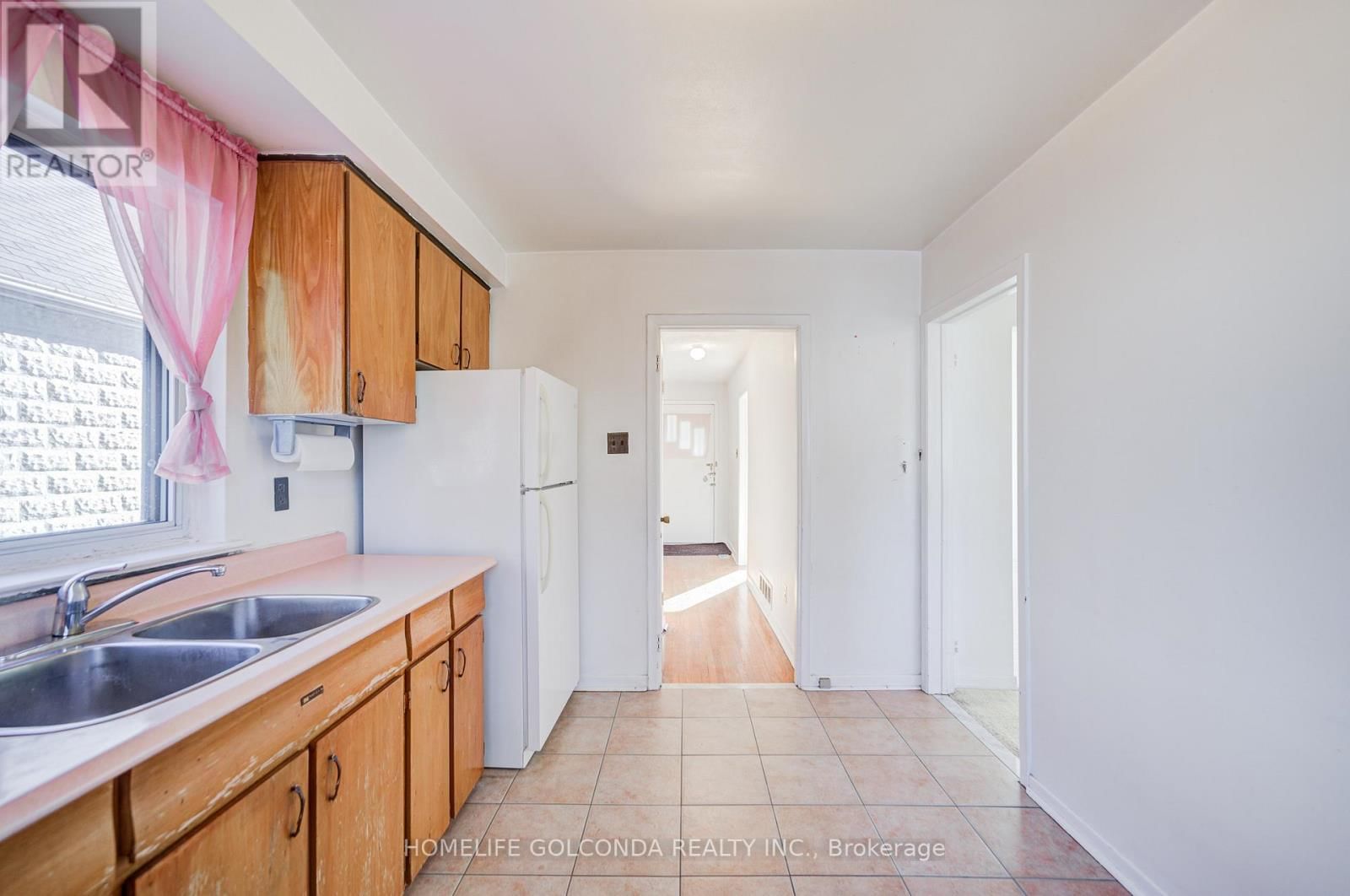 24A WESTBOURNE AVENUE Image 21