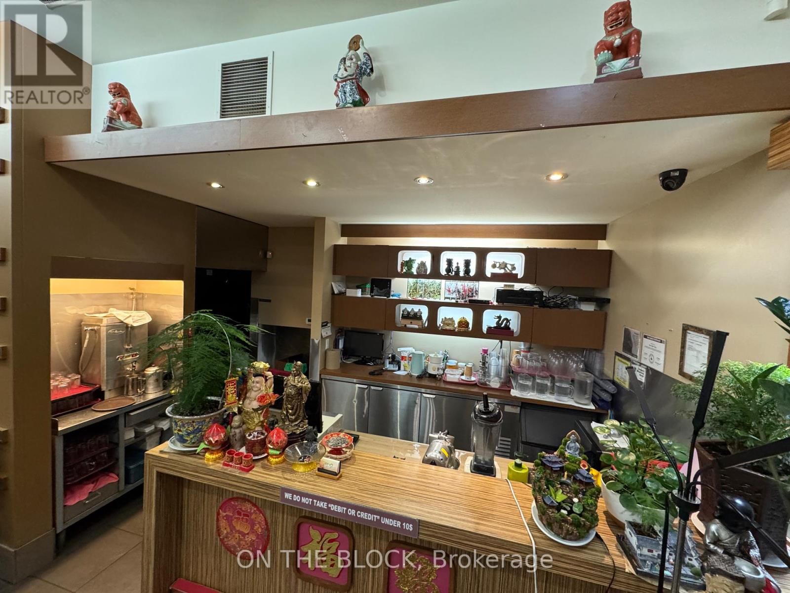 1280 KENNEDY ROAD Image 2