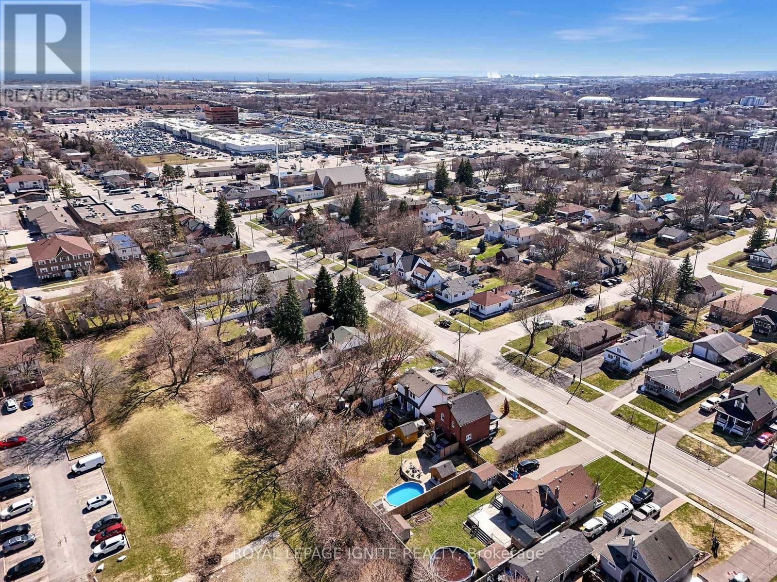 101 GIBBONS STREET Image 47