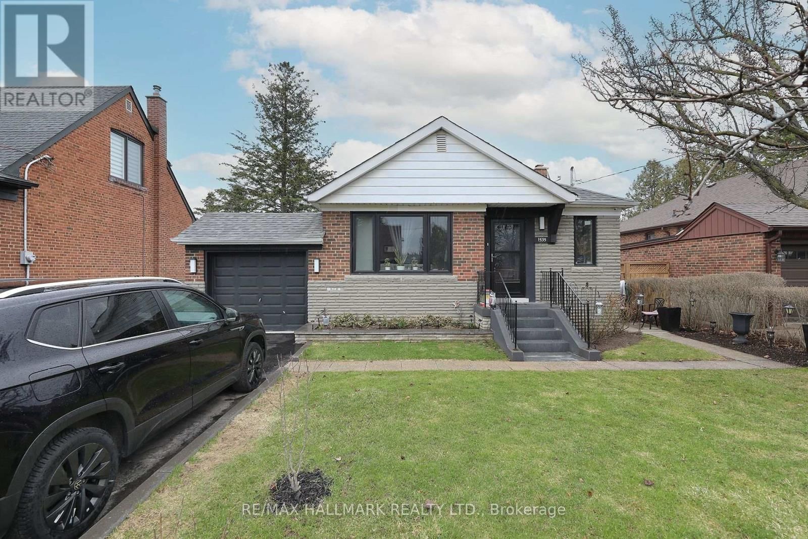 1535 PHARMACY AVENUE Image 2