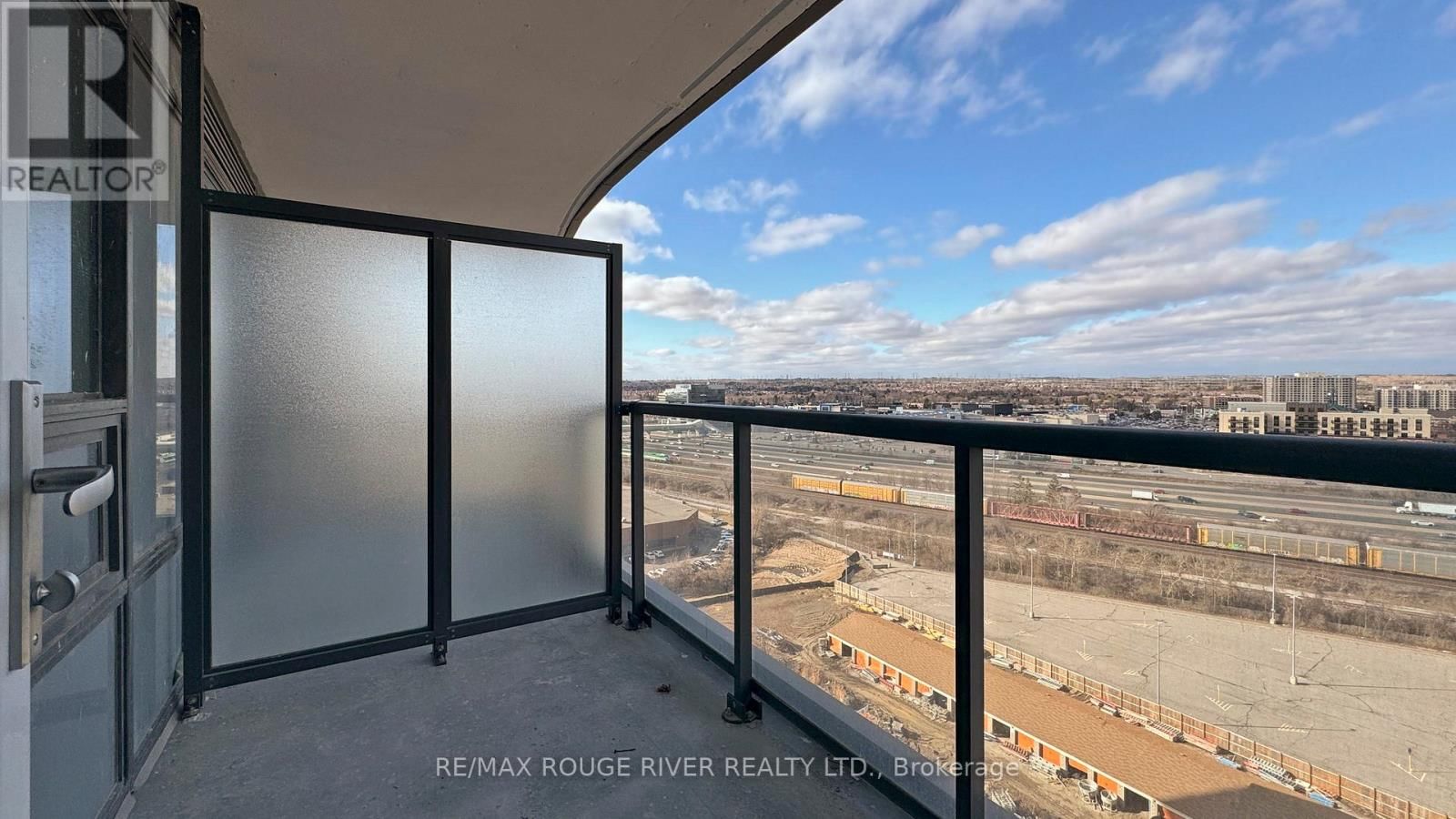 1609 - 1455 CELEBRATION DRIVE Image 22