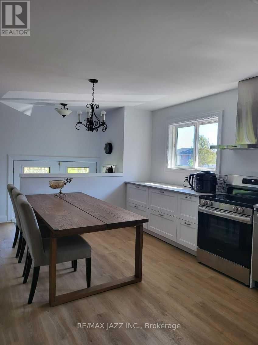 382 ELMRIDGE STREET Image 4