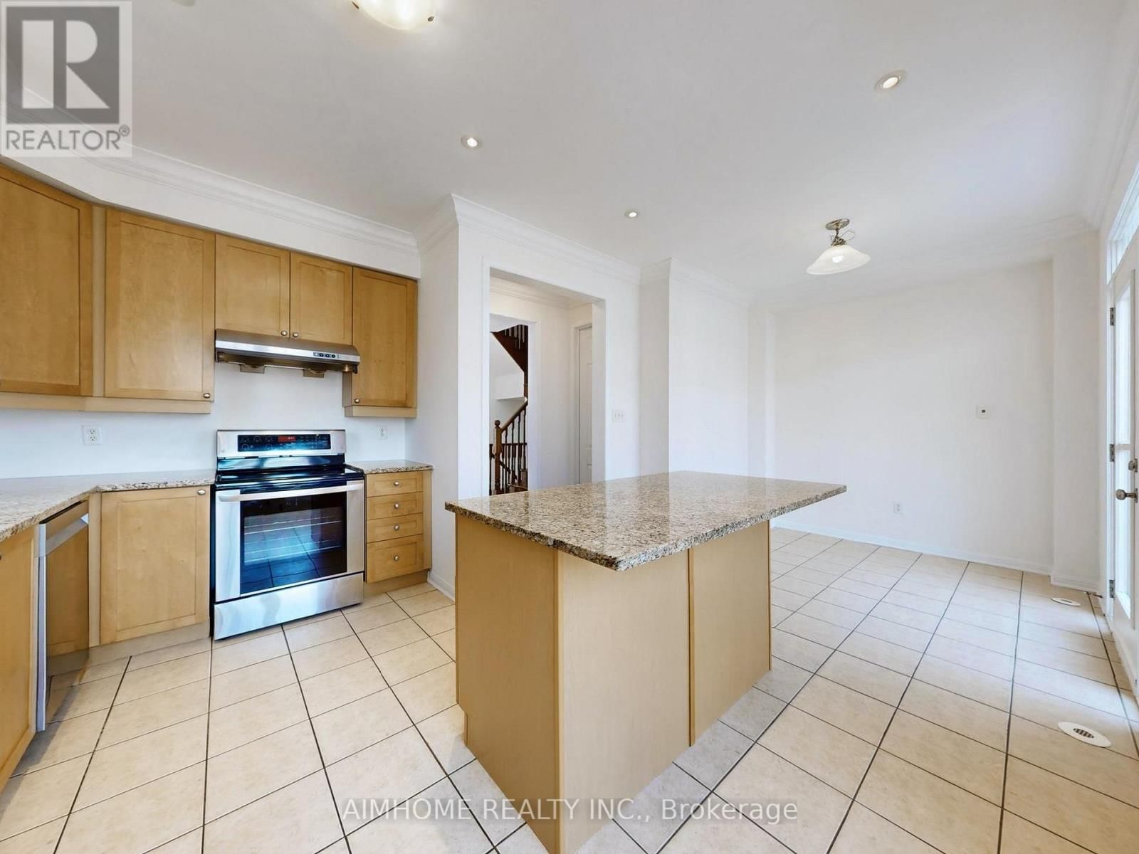 13 YATES AVENUE Image 14