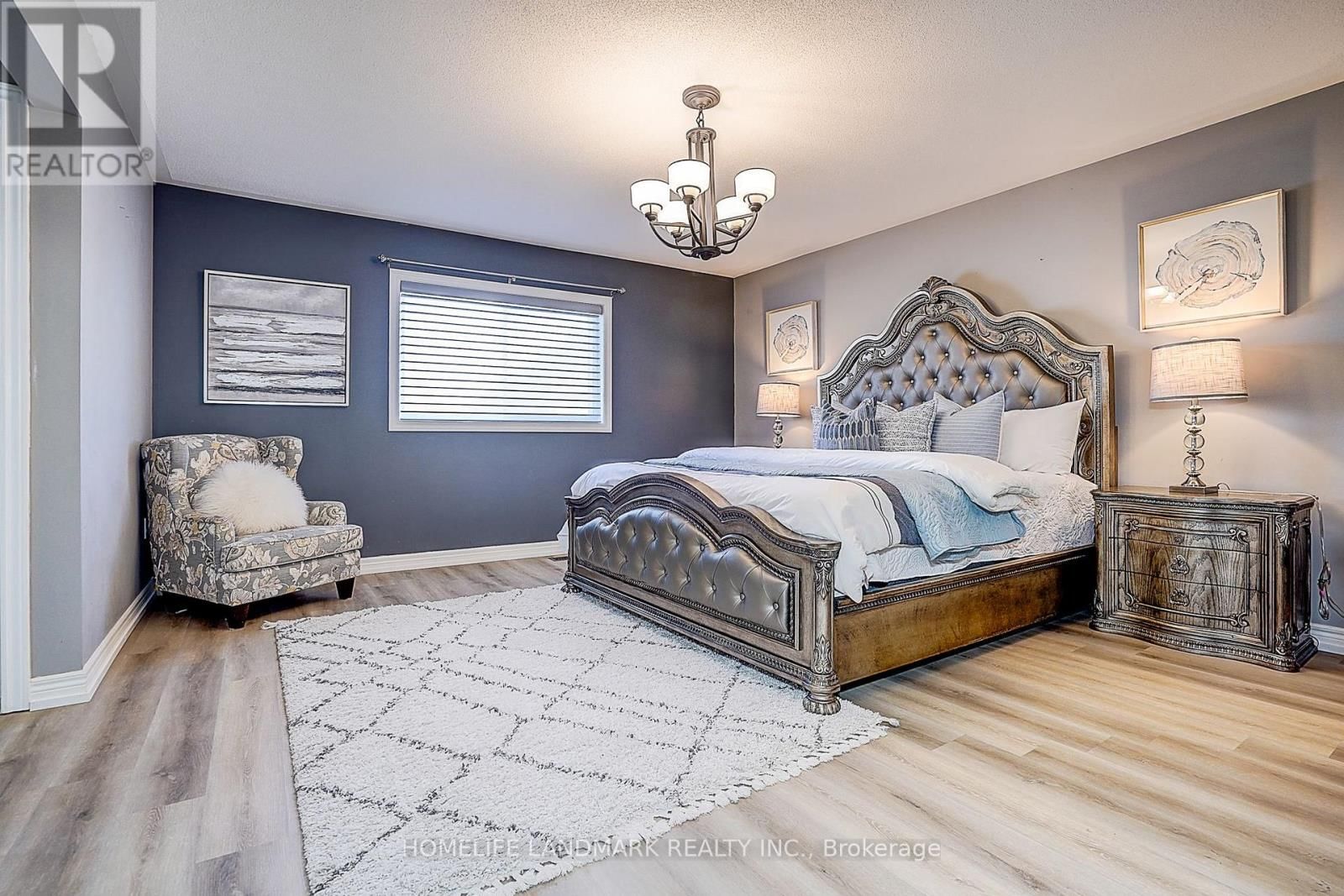 81 HELSTON CRESCENT Image 28