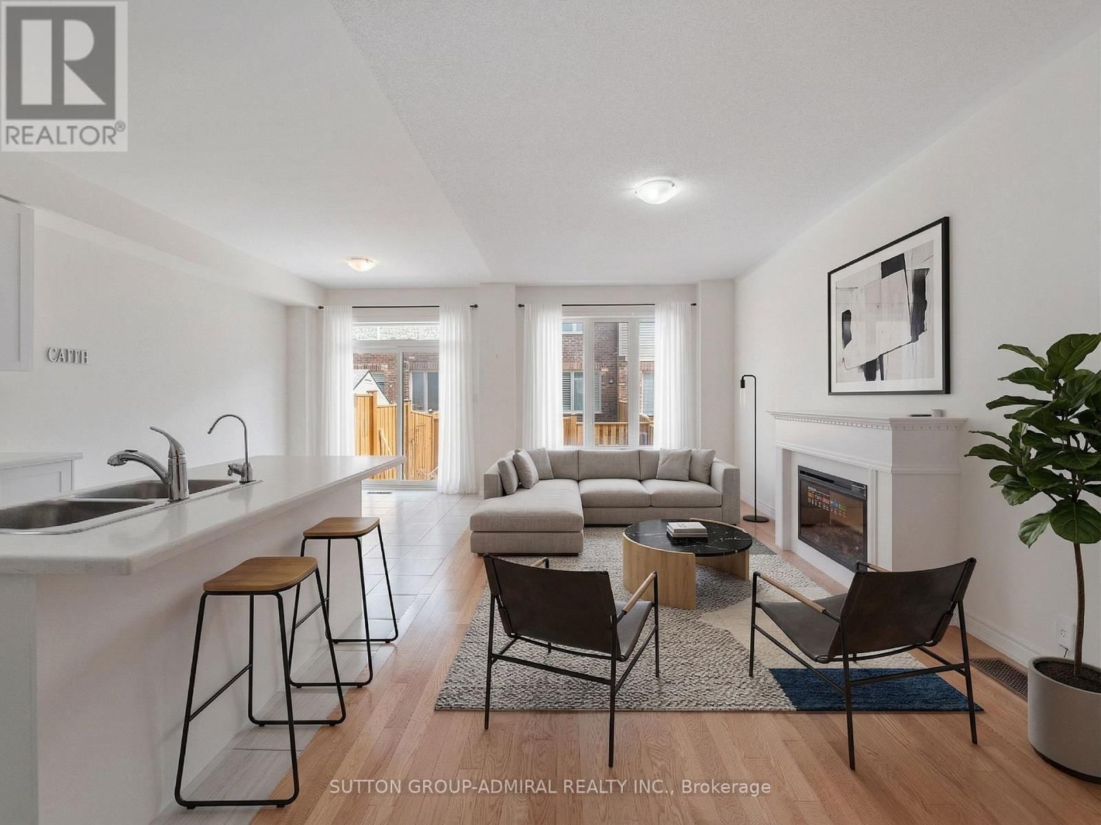 1152 SEPIA SQUARE Image 7