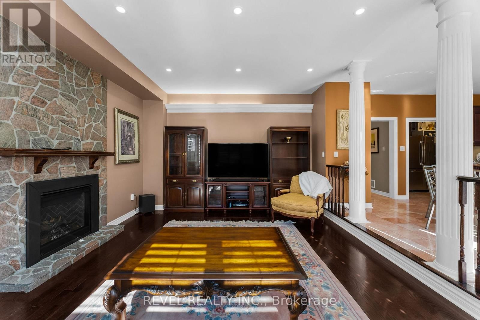 1486 ASHWOOD GATE Image 13