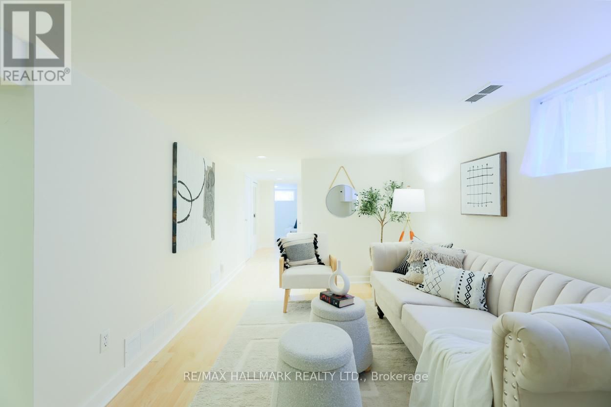 105 DUNINGTON DRIVE Image 23