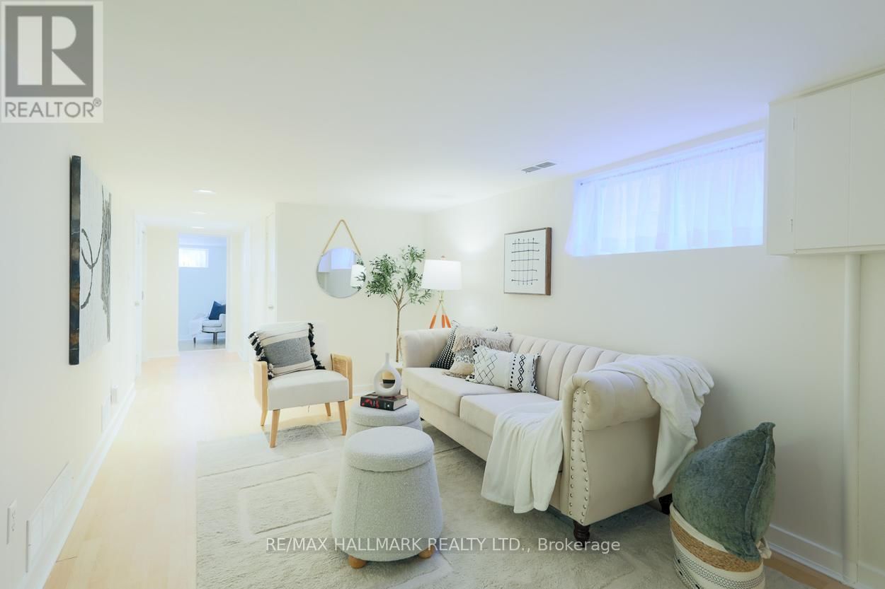 105 DUNINGTON DRIVE Image 24