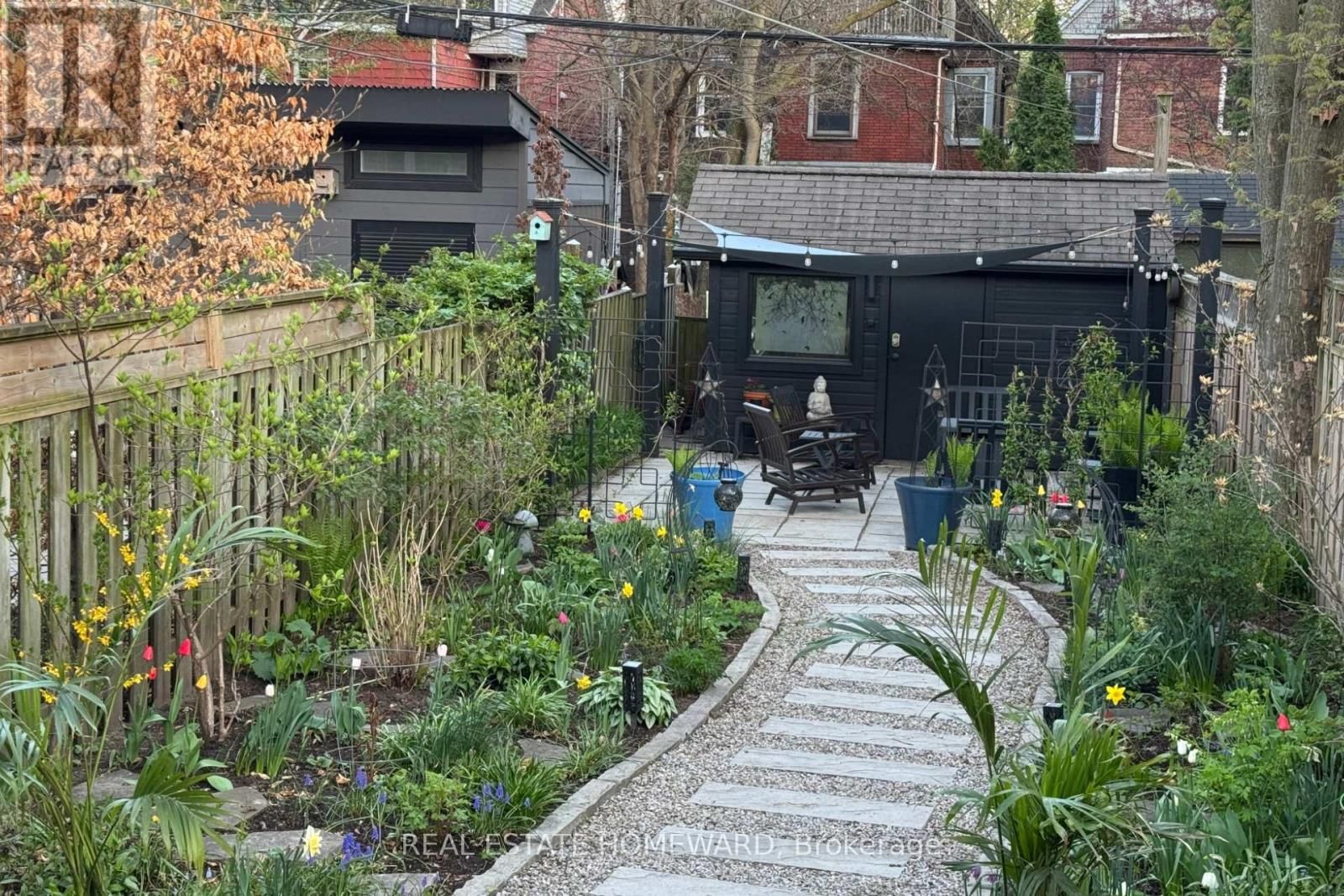 111 WITHROW AVENUE Image 44