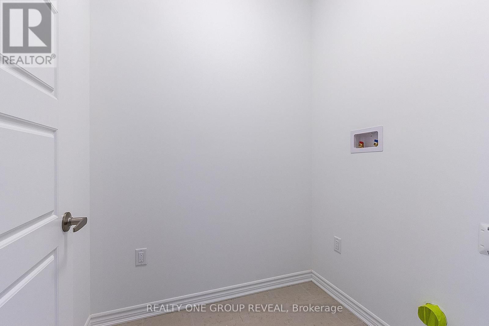 3383 SALT SPRINGS DRIVE Image 21