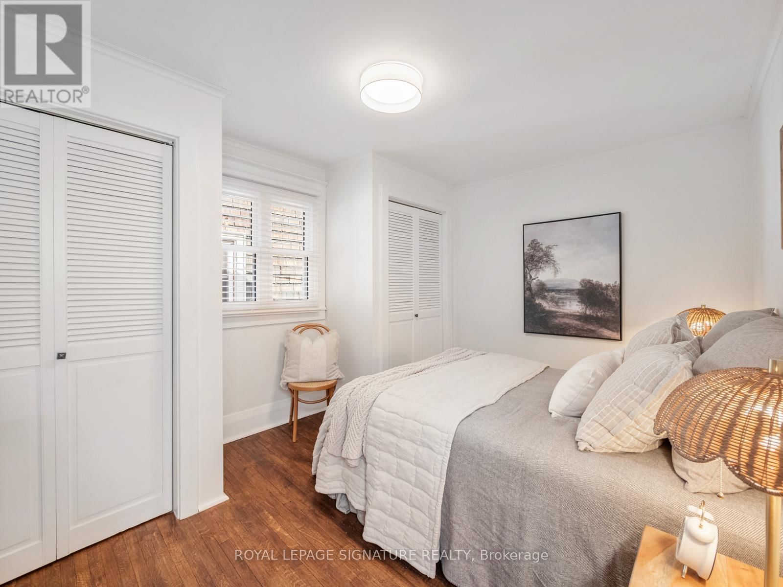 120 HOLLYWOOD CRESCENT Image 24