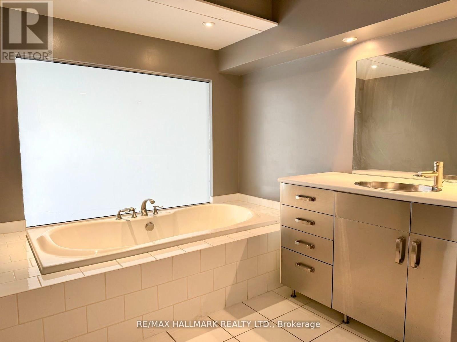 131 - 1173 DUNDAS STREET EAST Image 20