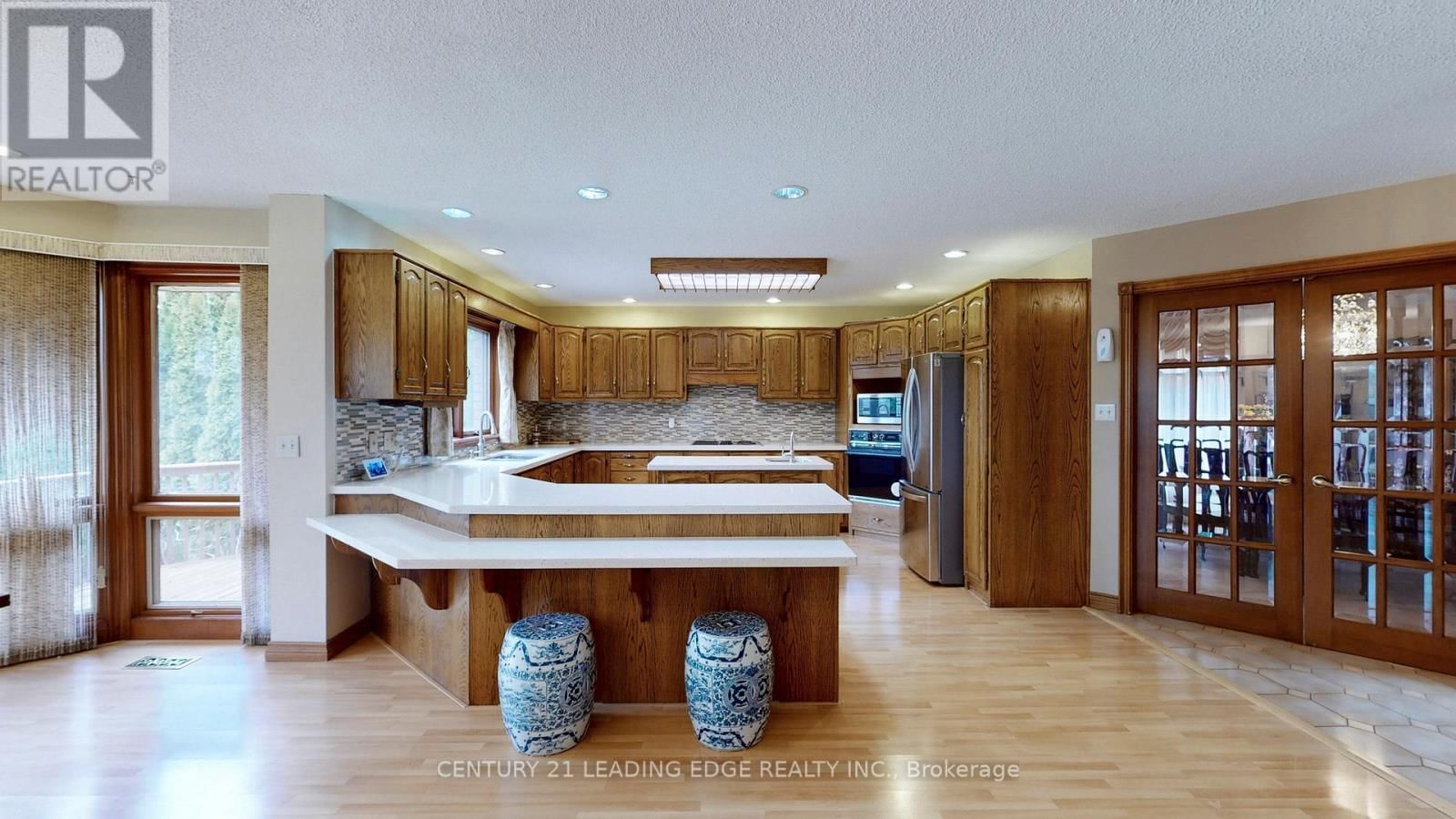 1127 OSHAWA BOULEVARD NORTH Image 12