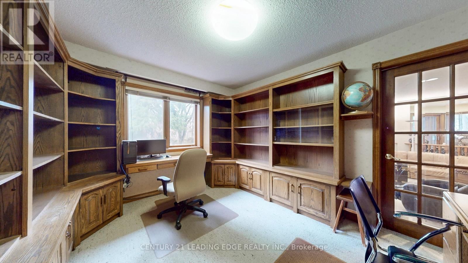 1127 OSHAWA BOULEVARD NORTH Image 17