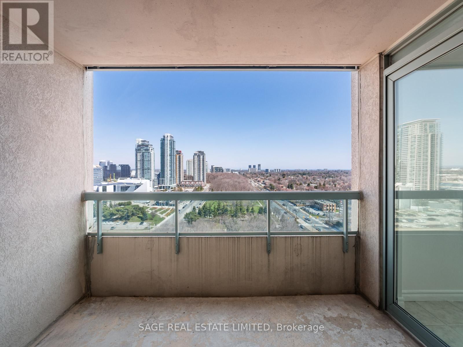 1935 - 125 OMNI DRIVE Image 32