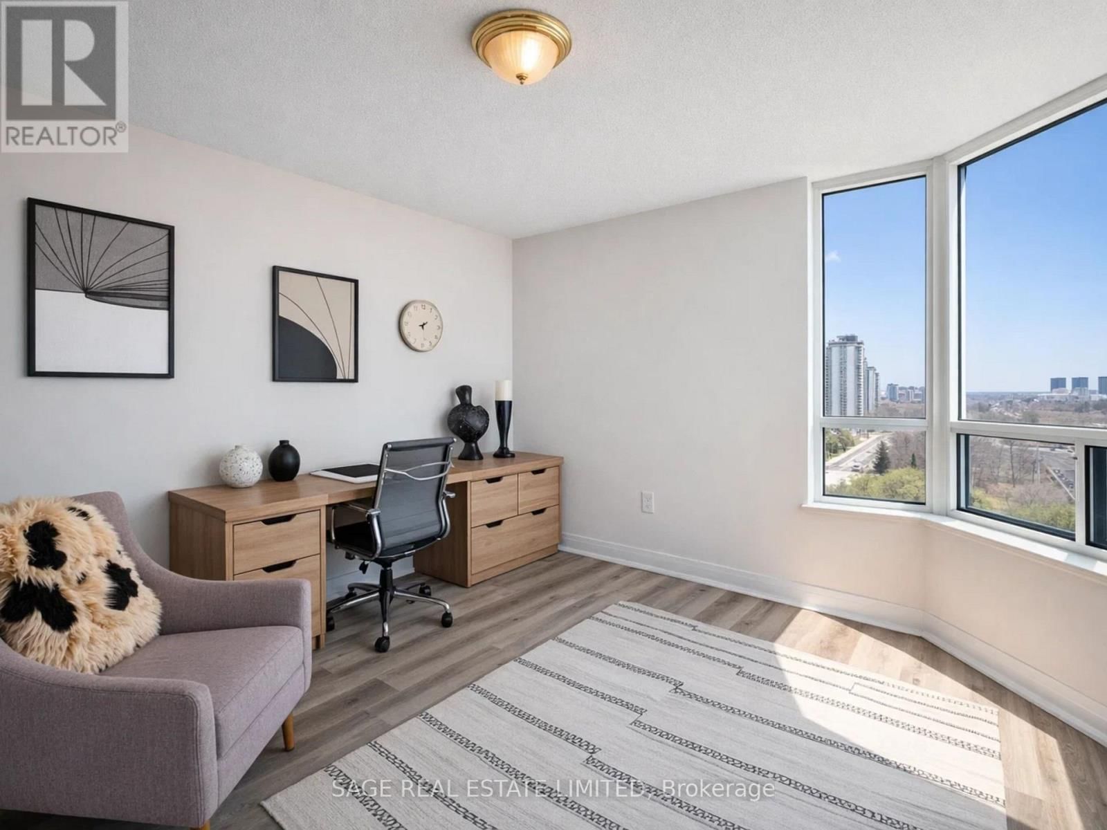 1935 - 125 OMNI DRIVE Image 8