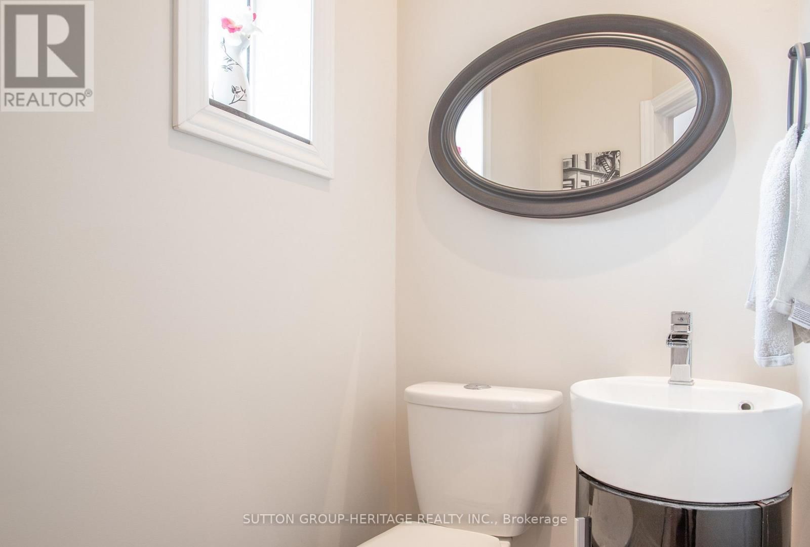 45 HARRIS PARK DRIVE Image 18