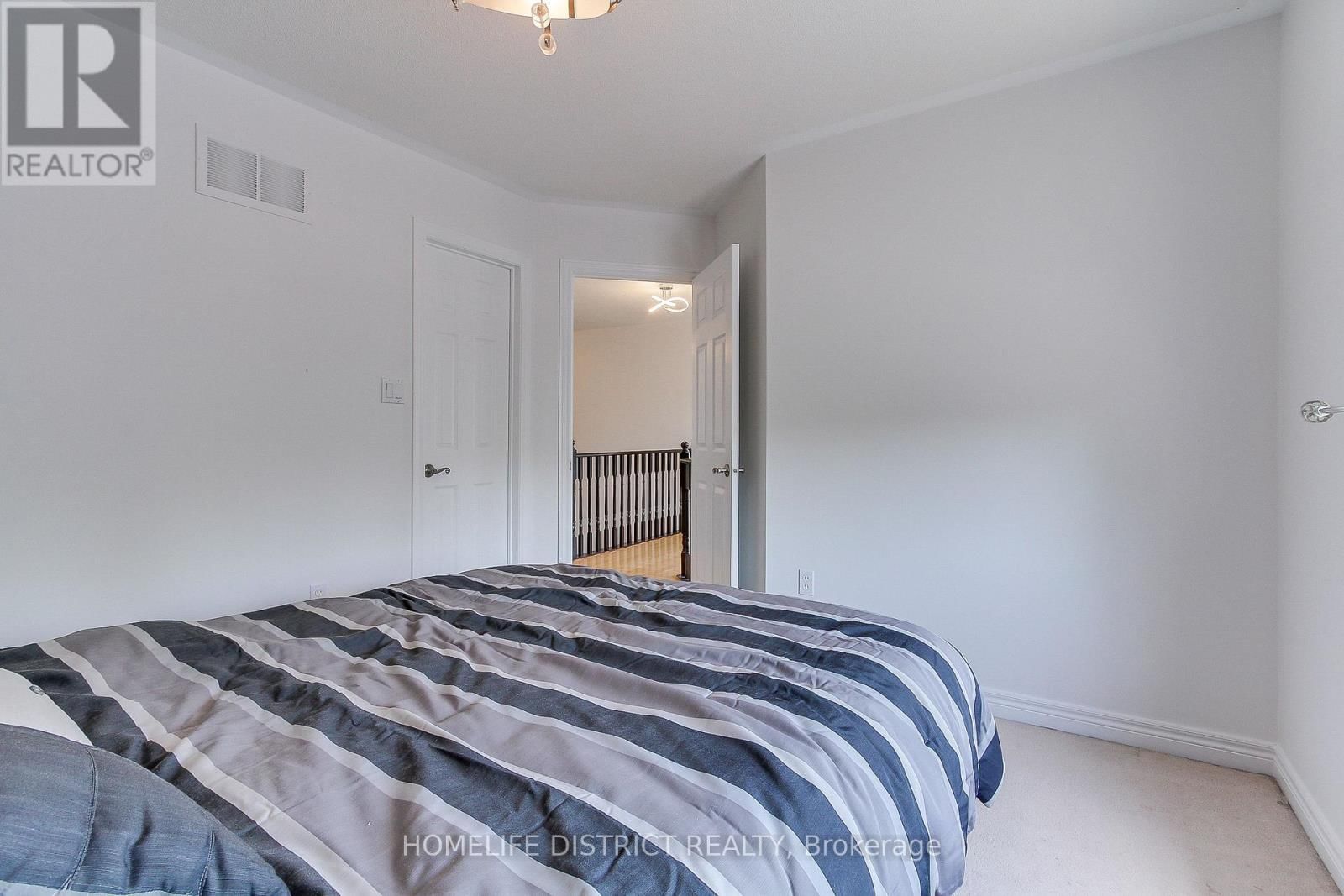 847 GREENLEAF CIRCLE Image 34