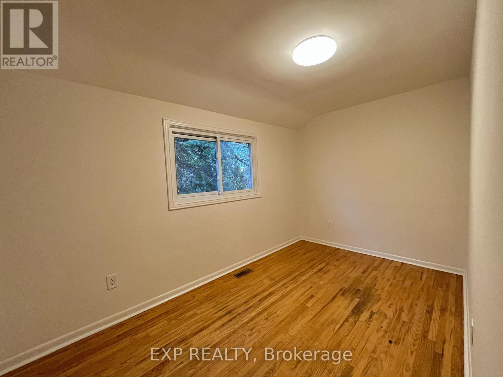 61 RICHBOURNE COURT Image 13