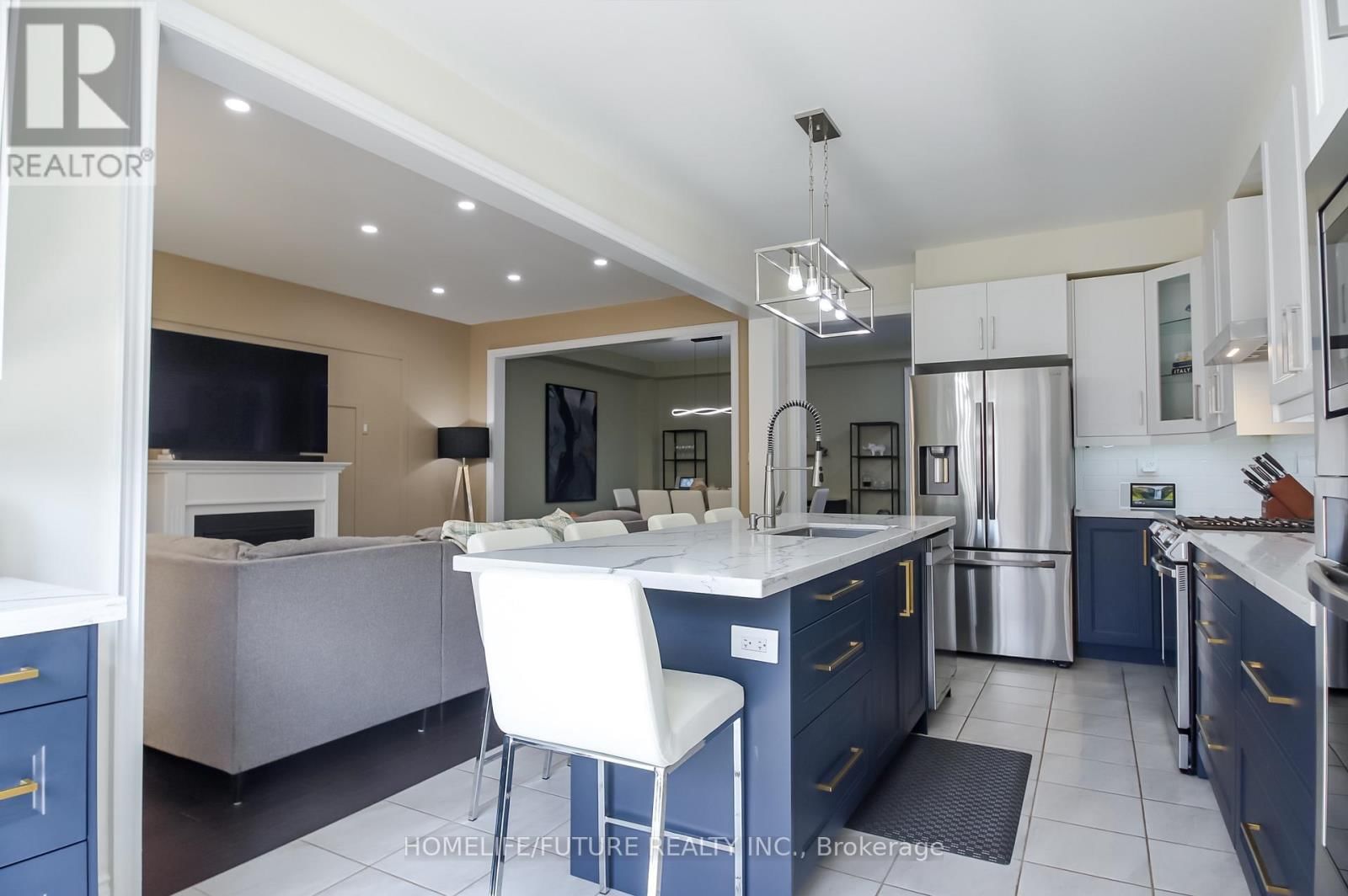 27 OGSTON CRESCENT Image 40