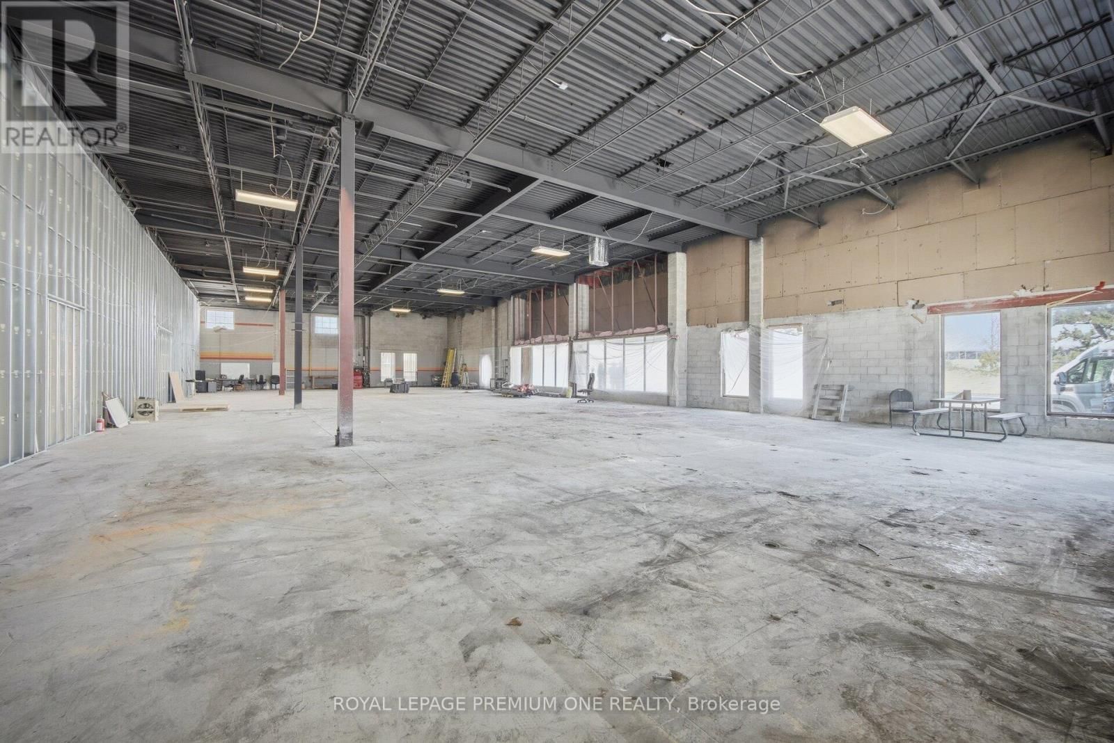 411 NUGGET AVENUE Image 15