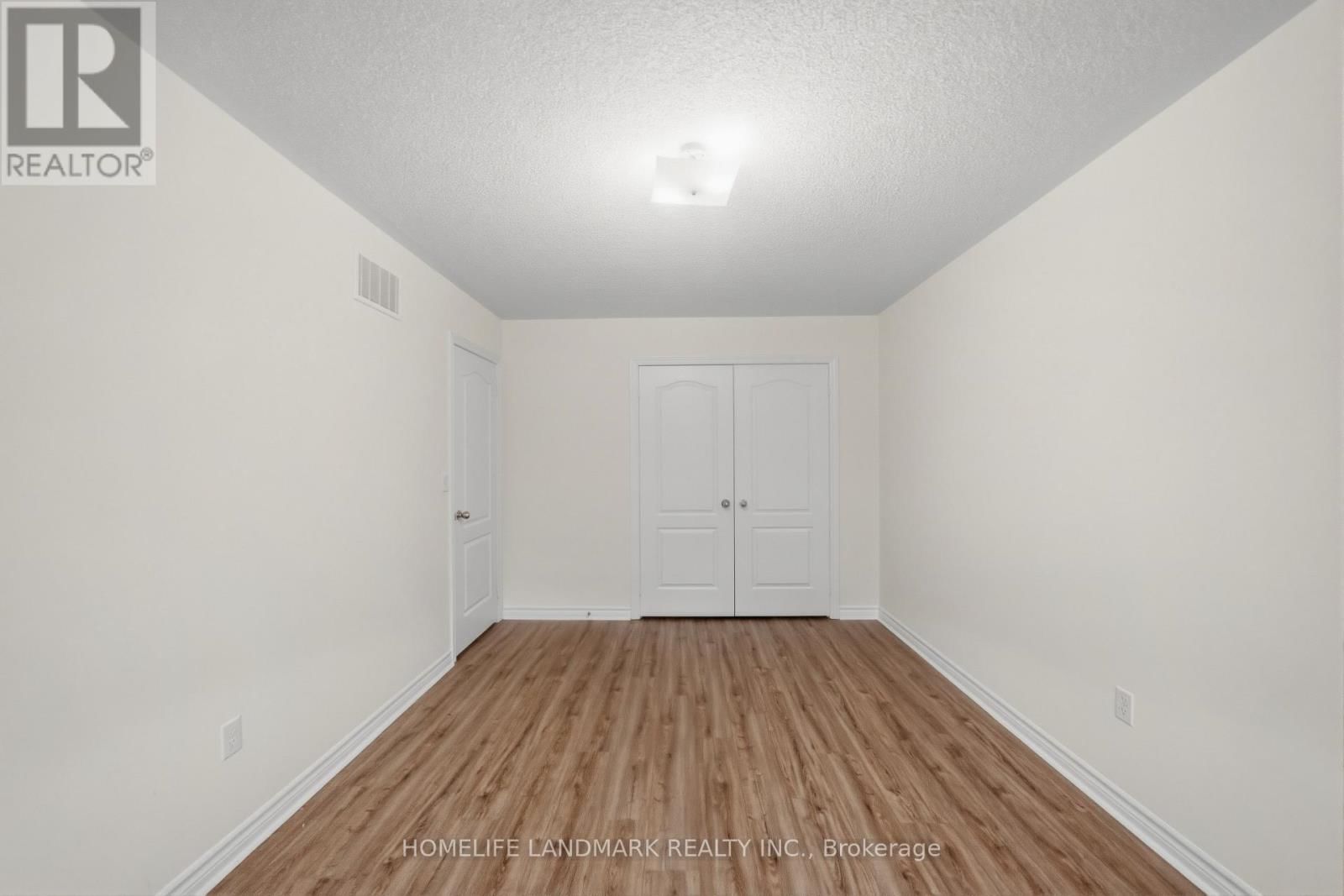 1712 CAROUSEL DRIVE Image 28