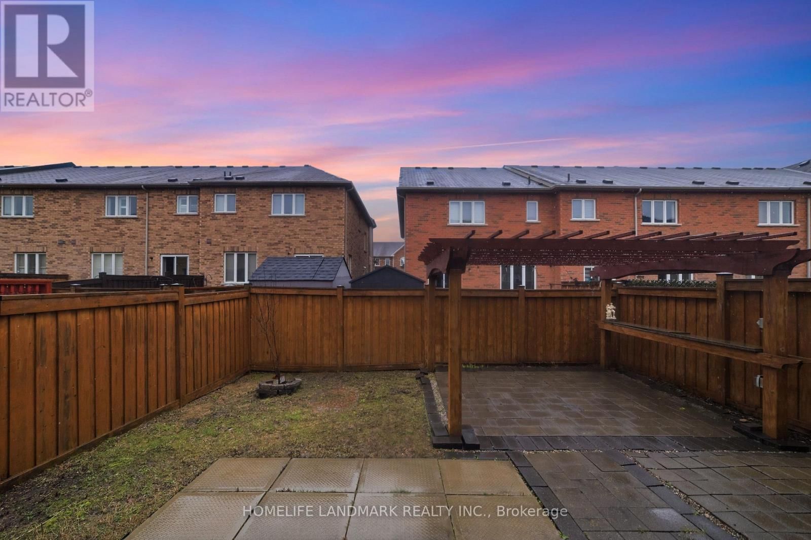 1712 CAROUSEL DRIVE Image 40