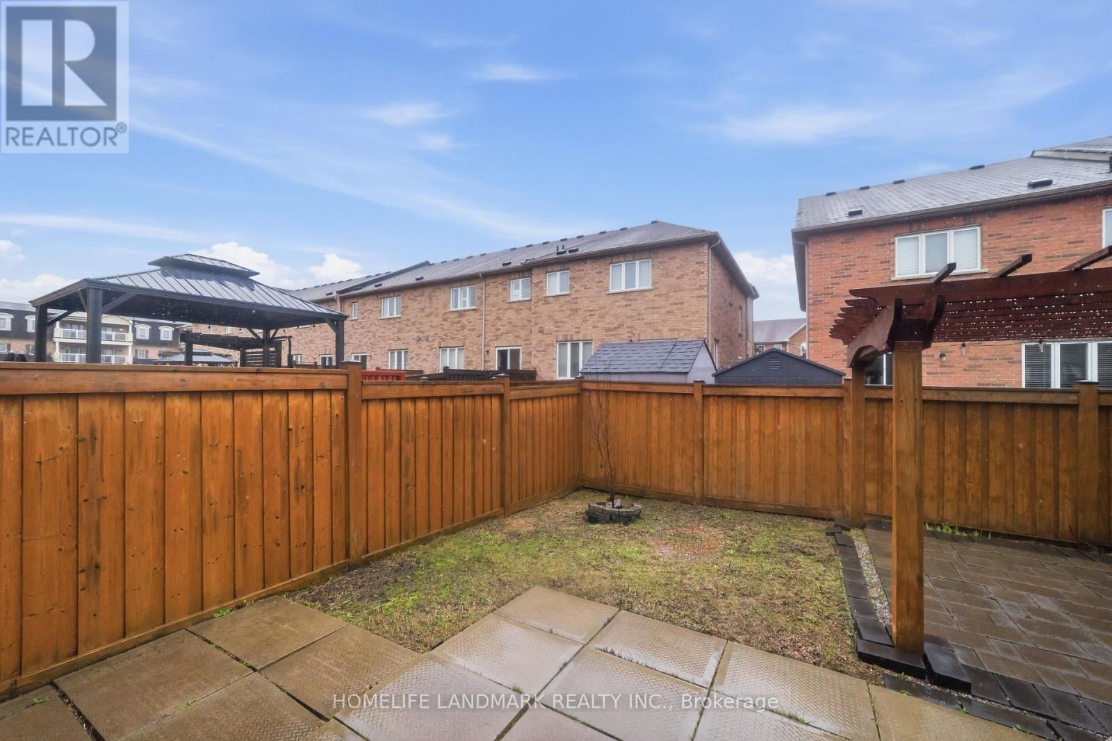 1712 CAROUSEL DRIVE Image 43