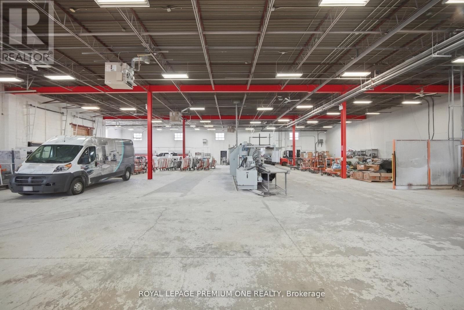 411 NUGGET AVENUE Image 24