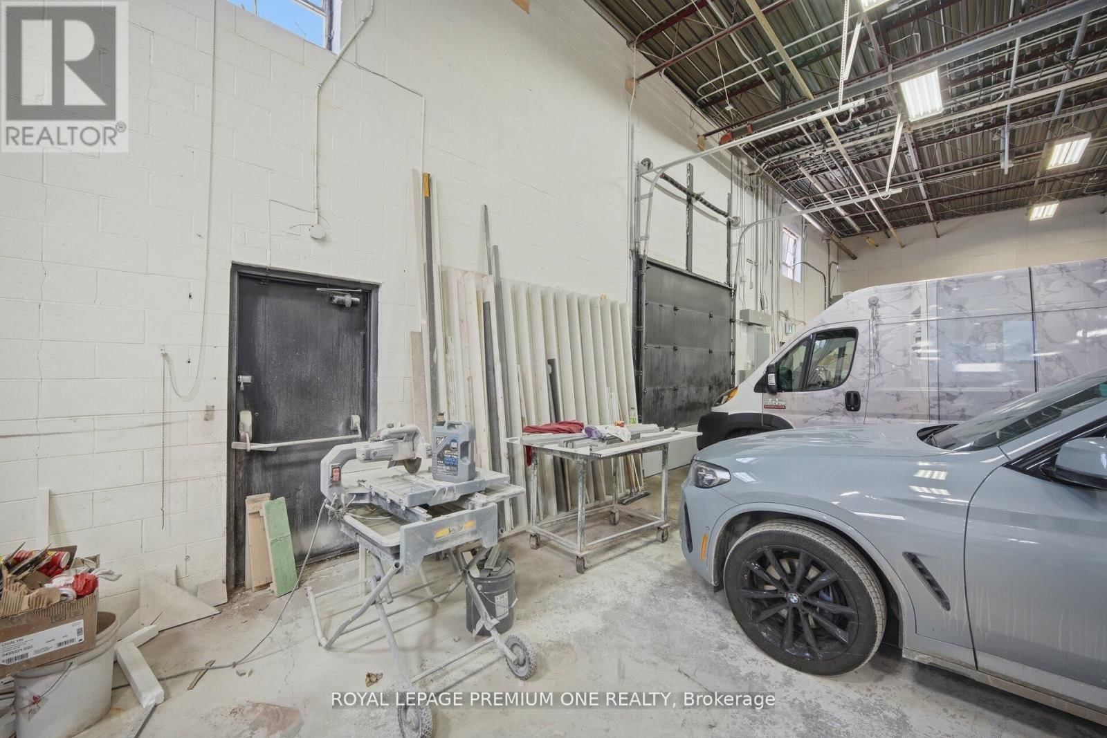 411 NUGGET AVENUE Image 30