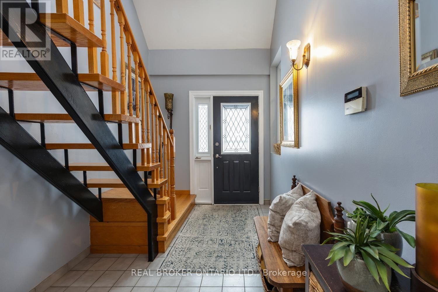 18 CONCESSION STREET WEST Image 17