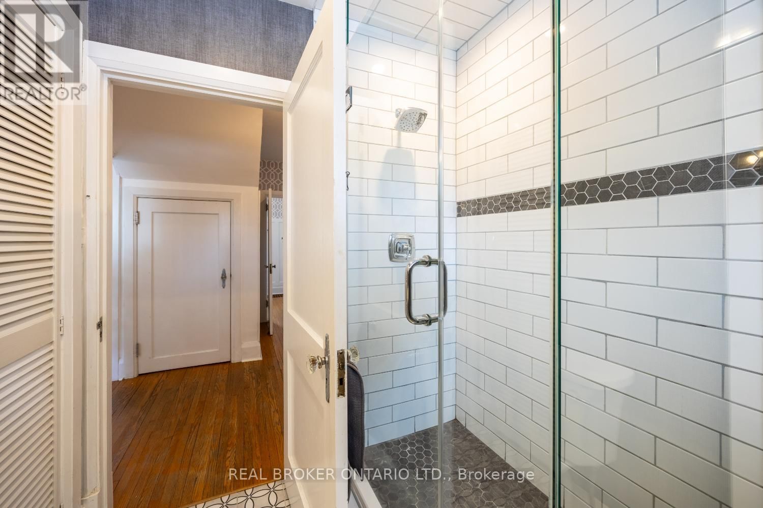 18 CONCESSION STREET WEST Image 29