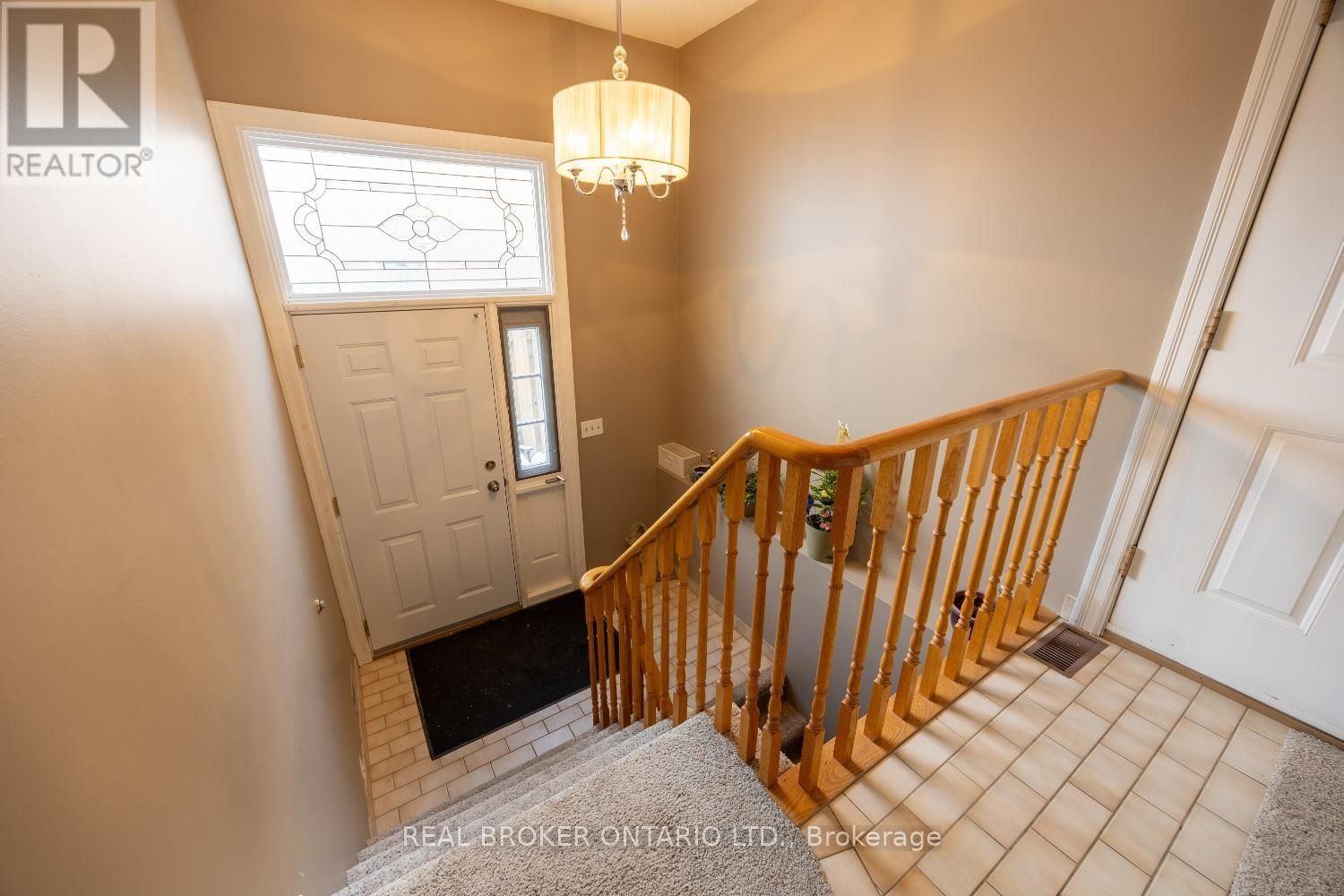 18 CONCESSION STREET WEST Image 35