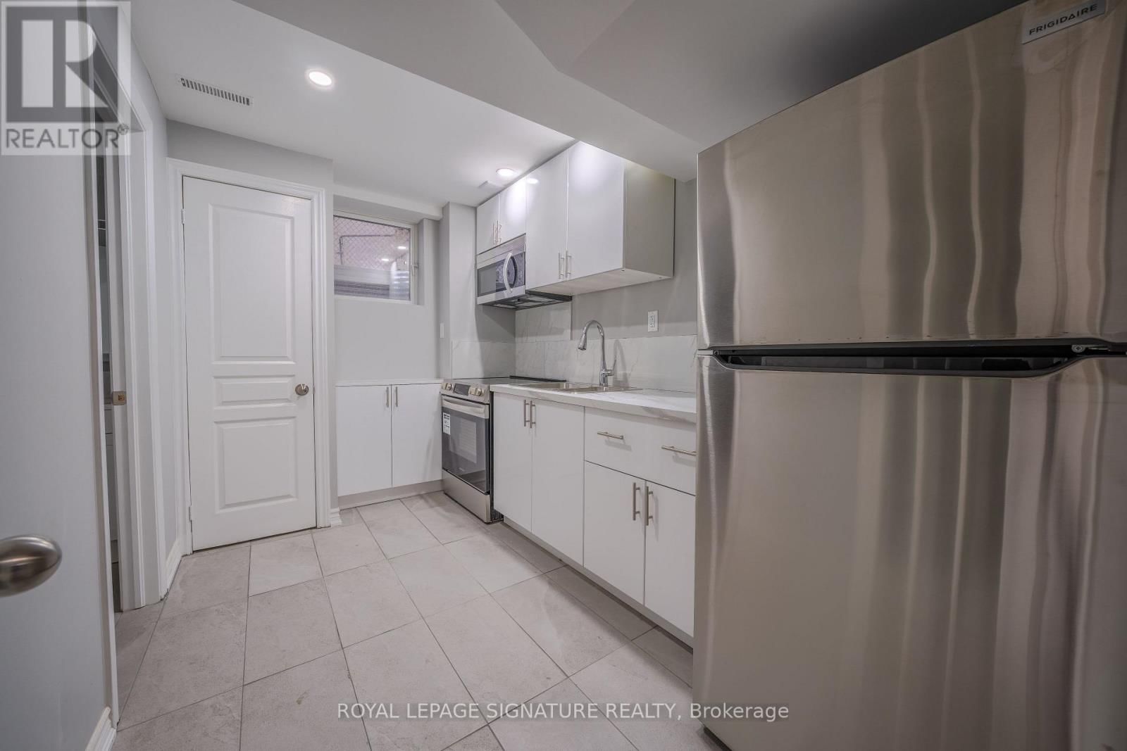 (Lower) - 2111 LYNN HEIGHTS DRIVE Image 20