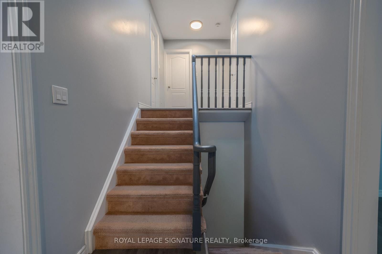 (Upper) - 2111 LYNN HEIGHTS DRIVE Image 15