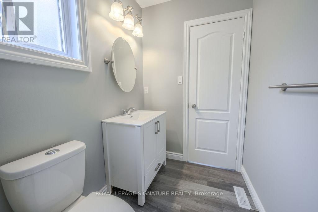 (Upper) - 2111 LYNN HEIGHTS DRIVE Image 19