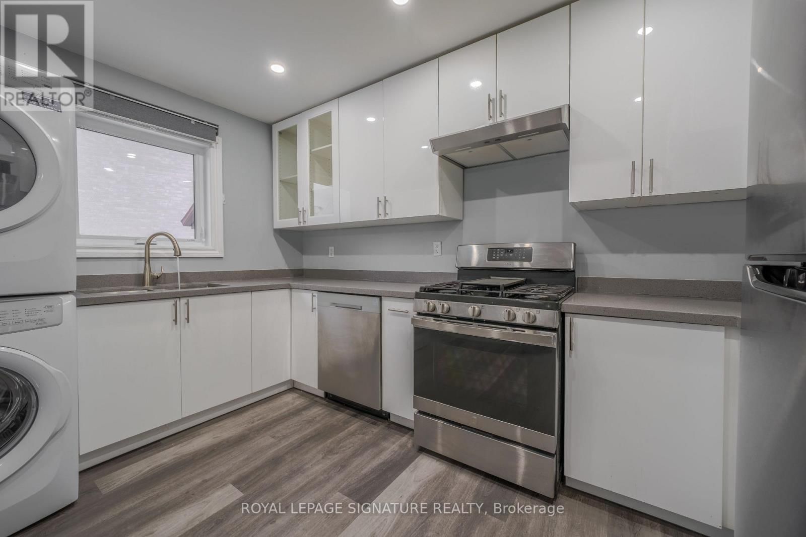 (Upper) - 2111 LYNN HEIGHTS DRIVE Image 8