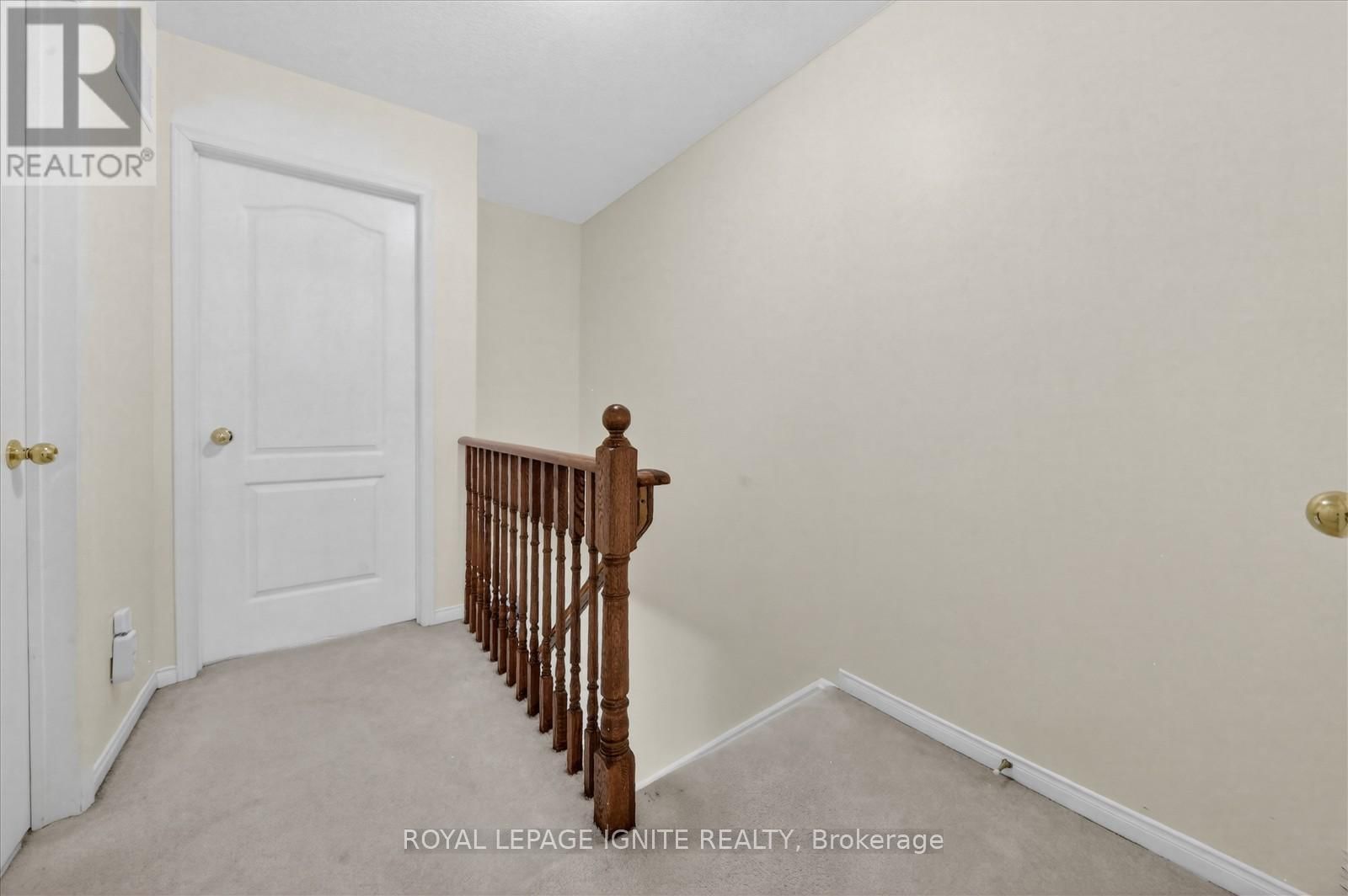 36 - 72 OAKINS LANE Image 16