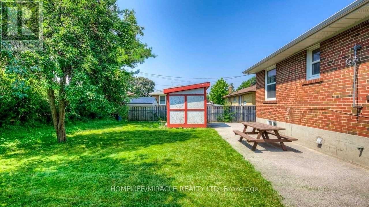 3 INDEPENDENCE DRIVE Image 14