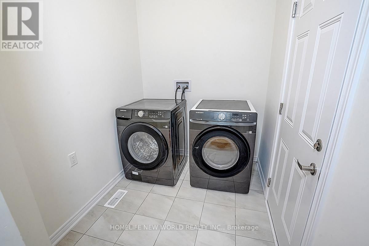 2865 ALBATROSS WAY Image 25