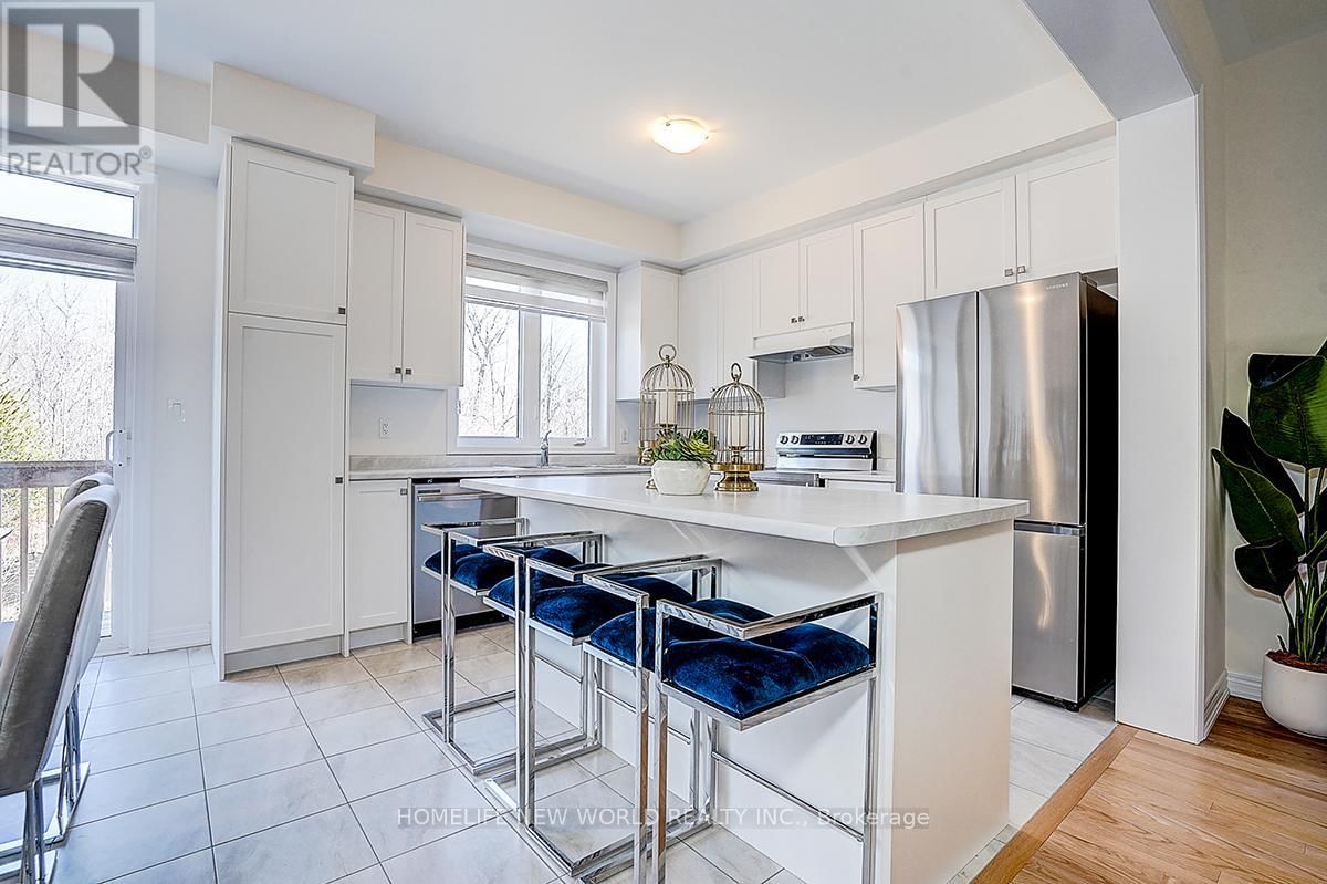 2865 ALBATROSS WAY Image 8