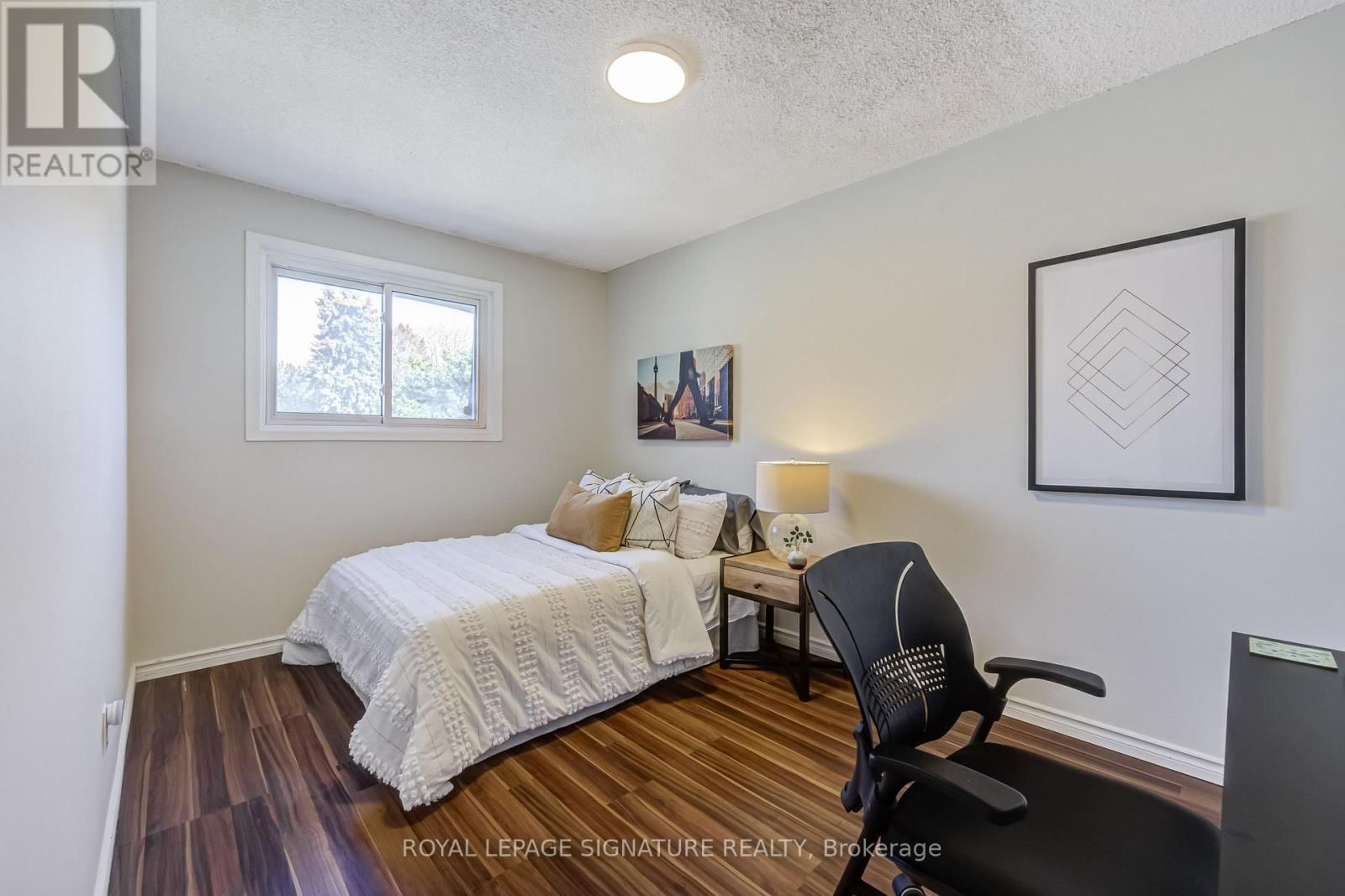 36 RANDALL DRIVE Image 24