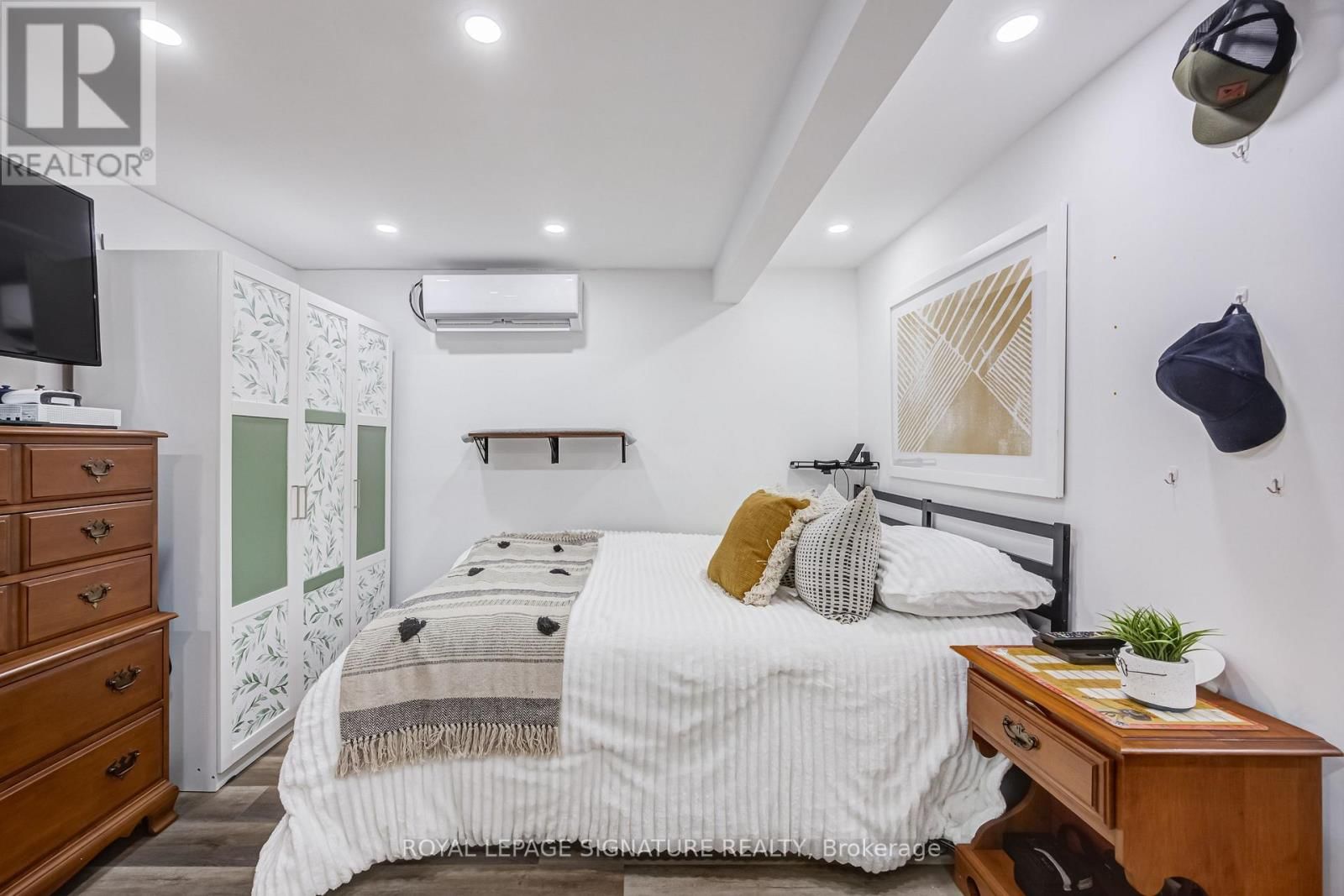 36 RANDALL DRIVE Image 30