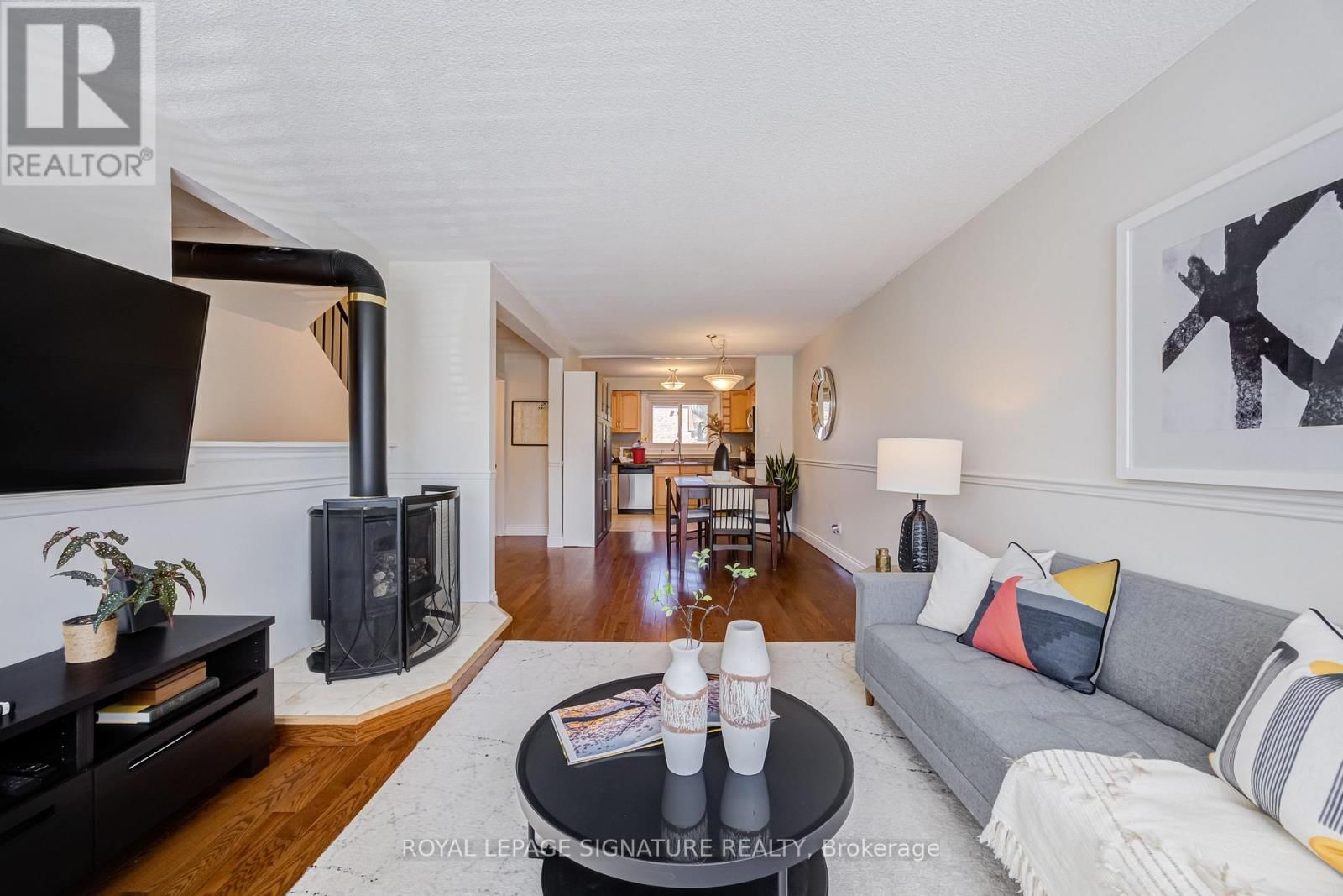 36 RANDALL DRIVE Image 7